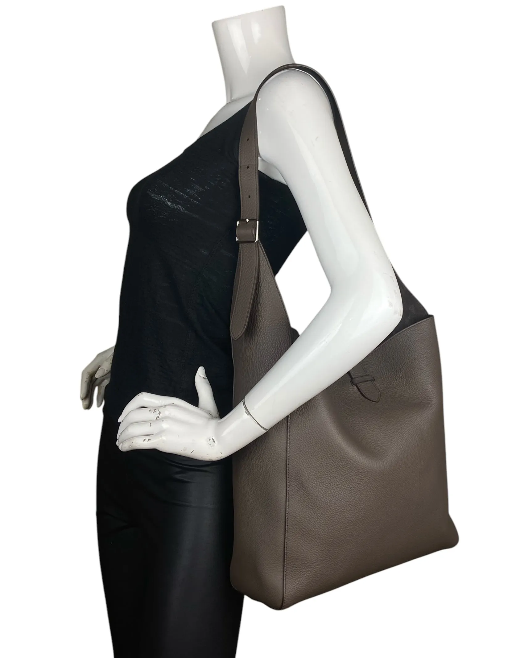 The Row Blake Hobo Lux Grain Bag