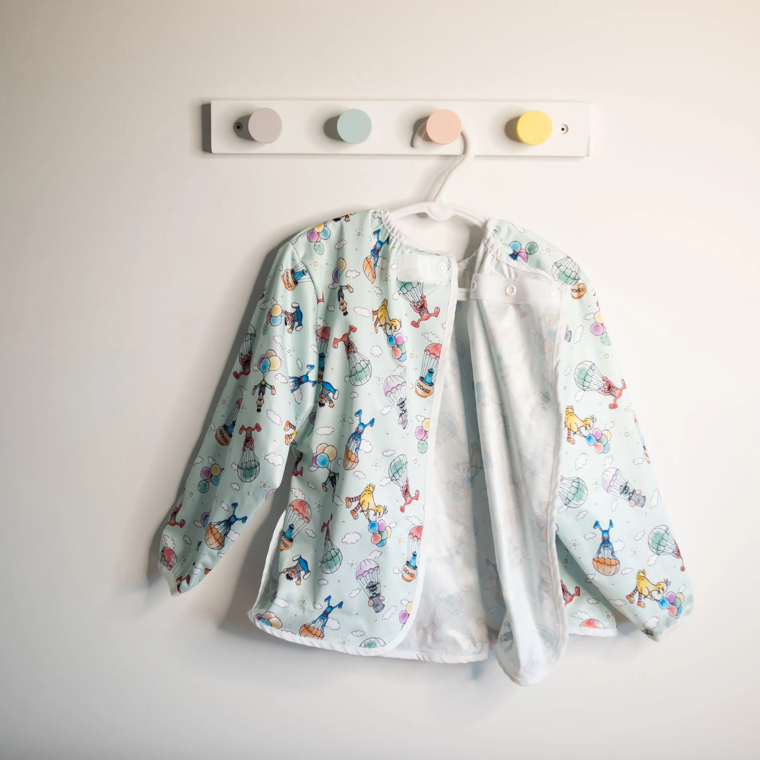 The Smock | Sesame Street