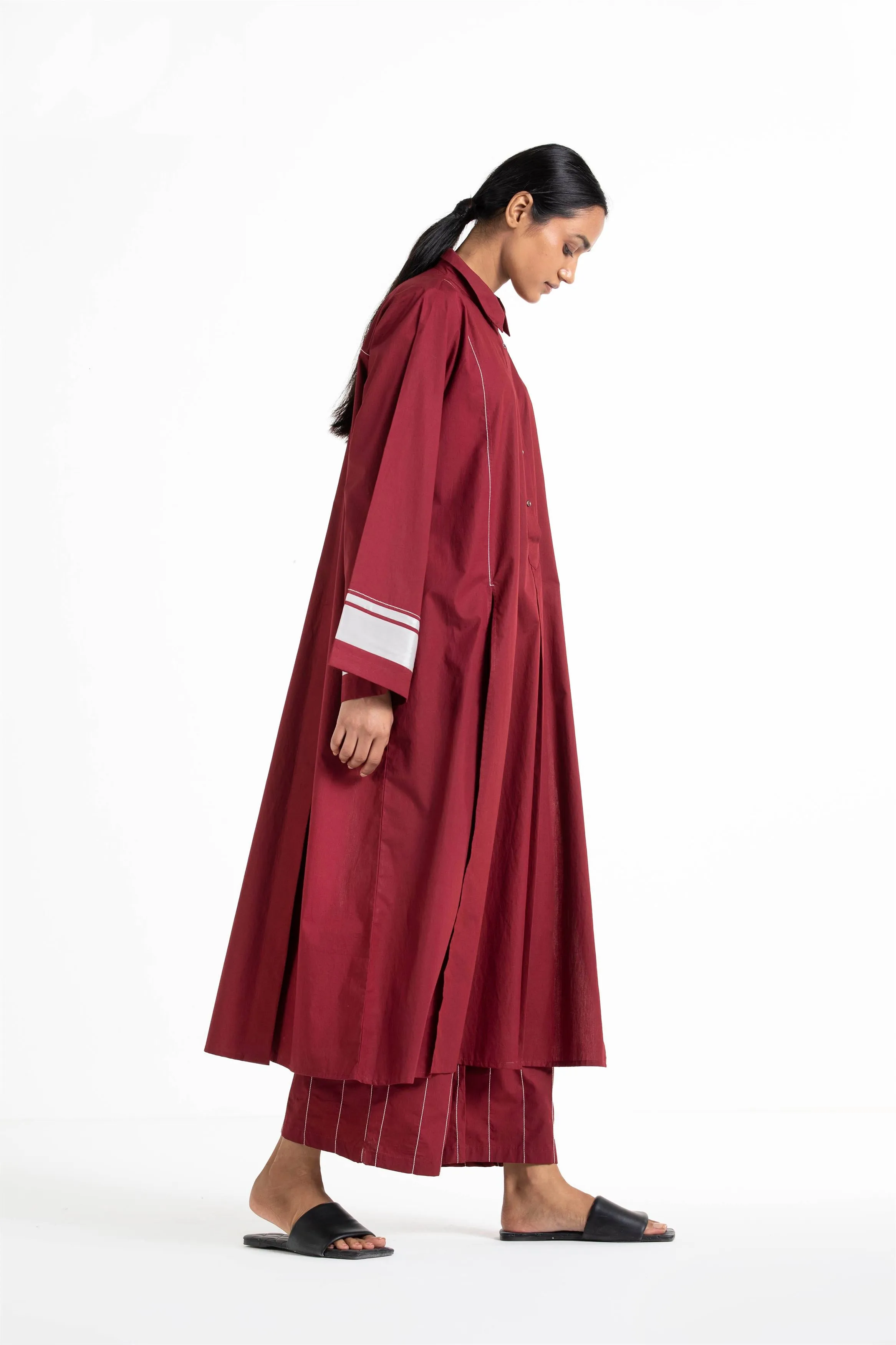 THREE   -   Emb. Broad Bottom Crimson Red