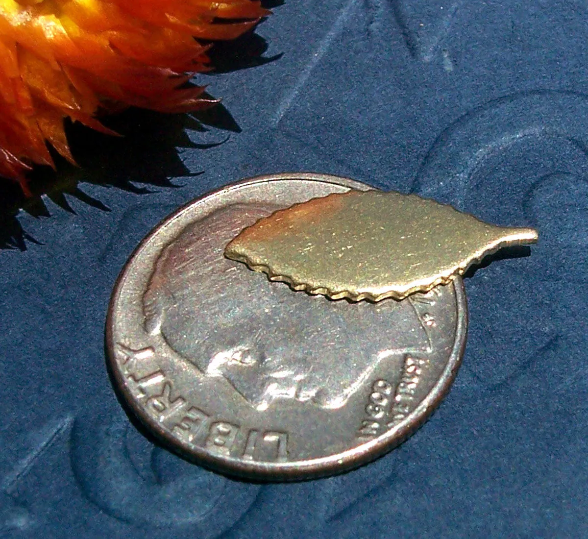 Tiny Leaf shapes - Leaves blank shape for making jewelry