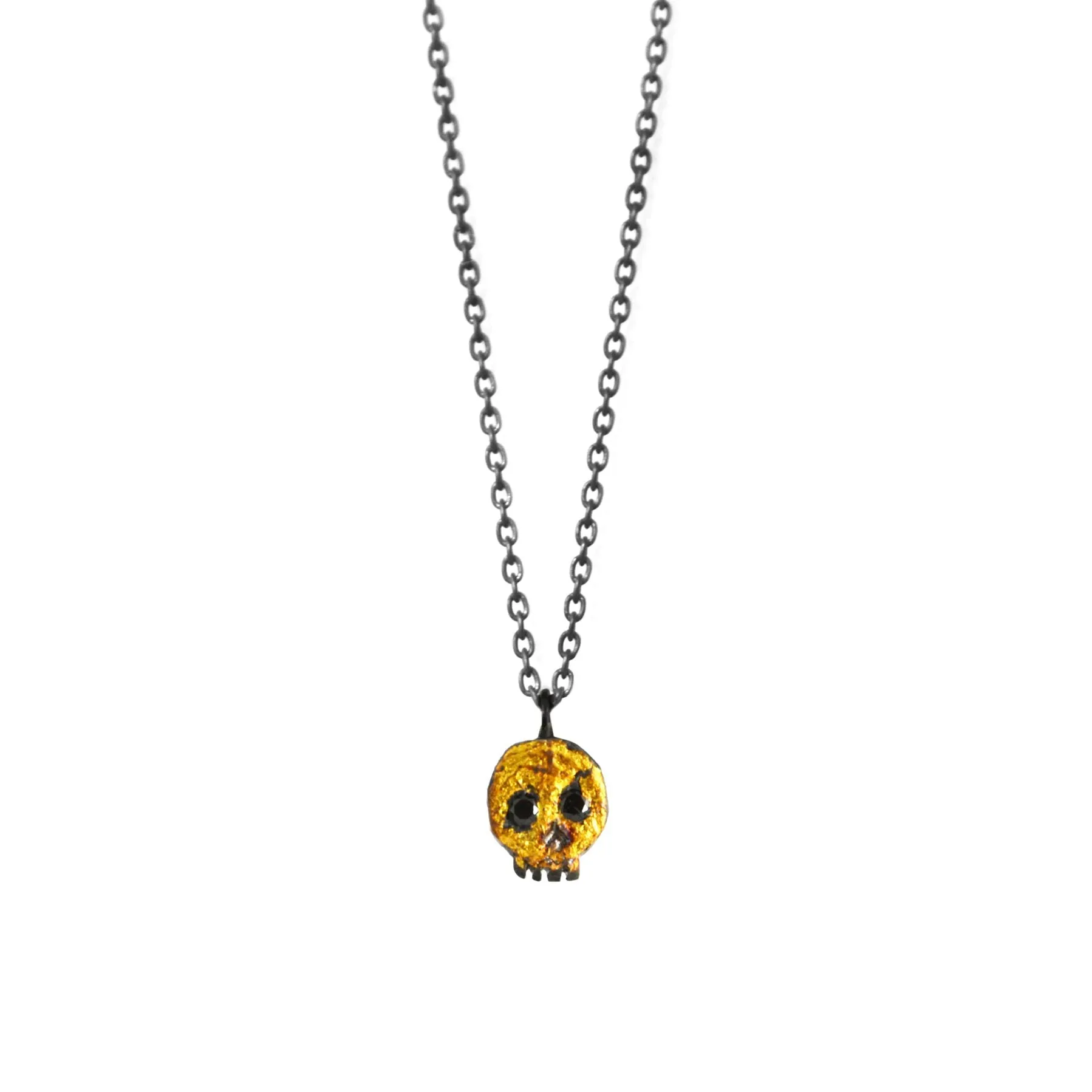 TINY SKULL NECKLACE