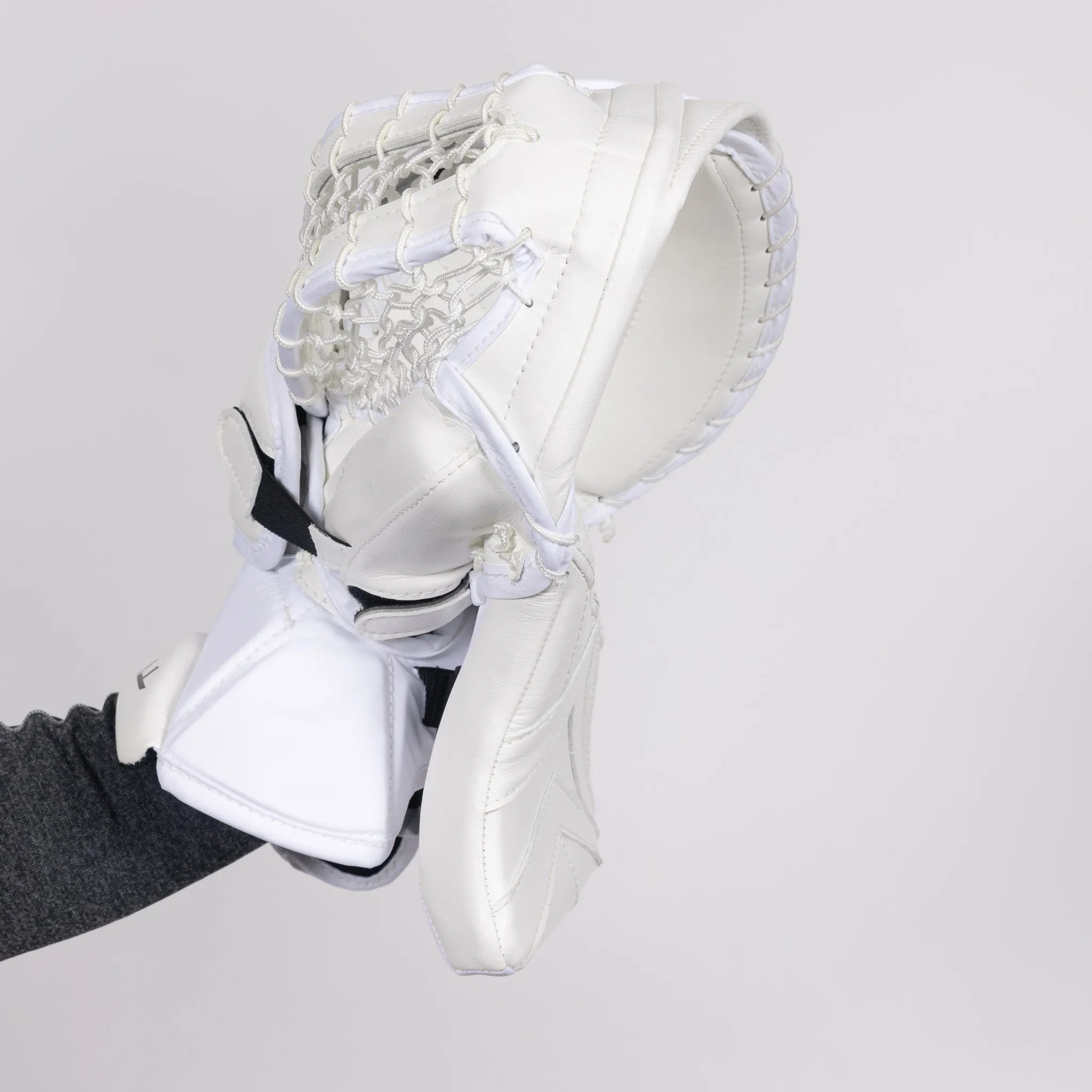 TRUE Catalyst PX3 Senior Goalie Catcher - Domestic 580