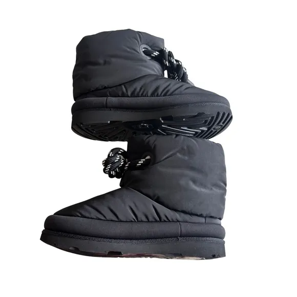 UGG Kids Classic Maxi Short Boot Black Nylon Puff Bootie Little Kid Size 2