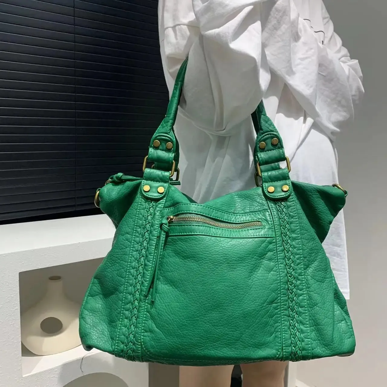 Vintage Large Capacity PU Leather Handbag for Women